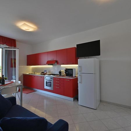 Residence Mariavittoria Lido di Jesolo Eksteriør billede