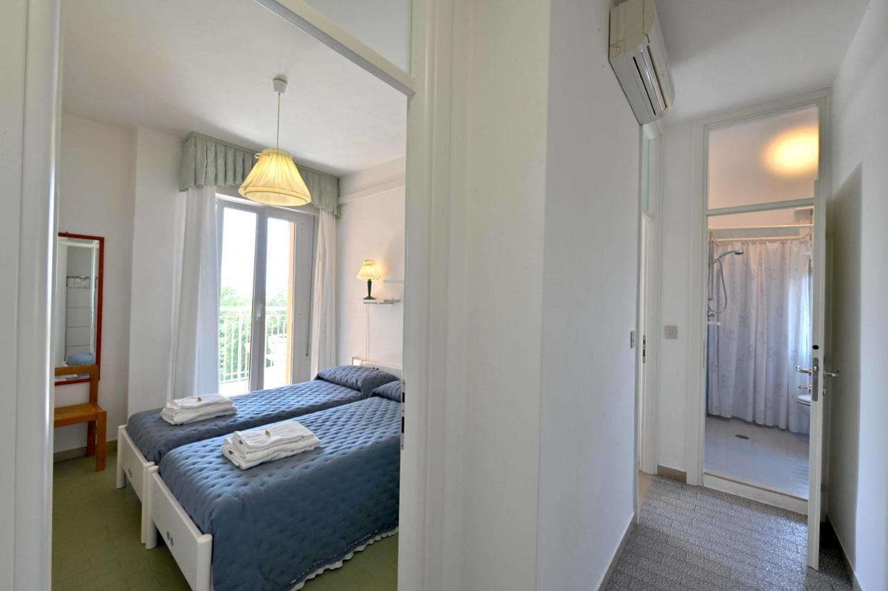 Residence Mariavittoria Lido di Jesolo Eksteriør billede