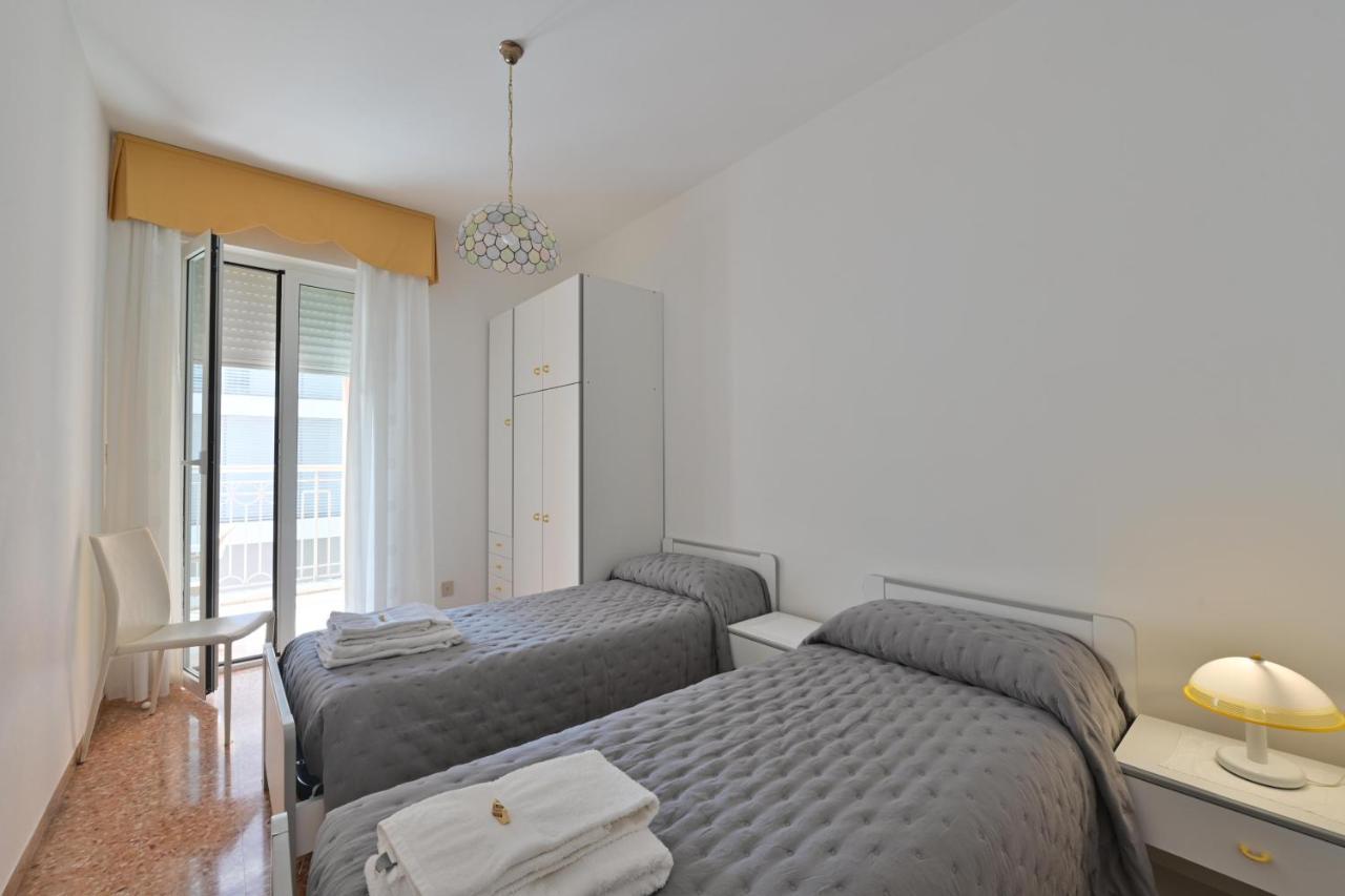 Residence Mariavittoria Lido di Jesolo Eksteriør billede