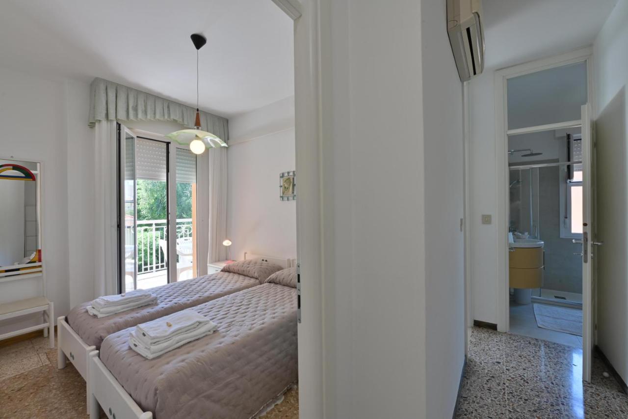 Residence Mariavittoria Lido di Jesolo Eksteriør billede