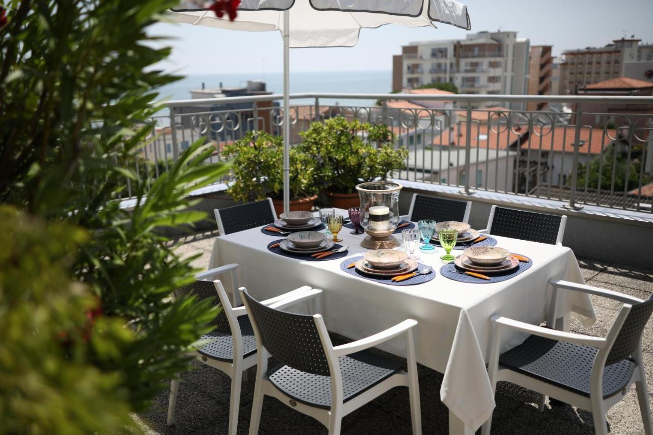 Residence Mariavittoria Lido di Jesolo Eksteriør billede